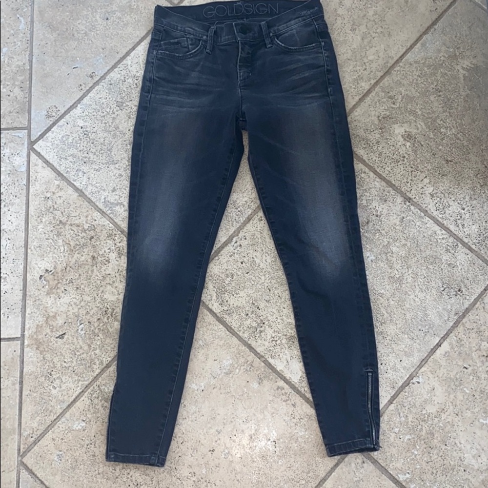 Black Jeans